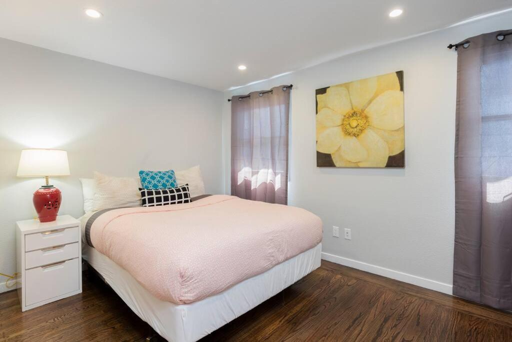 Newly Remodeled And Furnished Home Near Downtown Sfo South San Francisco Szoba fotó